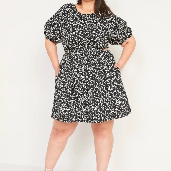Old Navy women’s waist defined puff sleeve cotton side cut out mini dress black - Picture 7 of 8